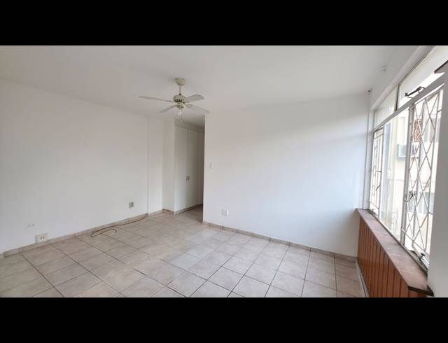 1 BEDROOM APARTMENT RENTED IN ESSENWOOD